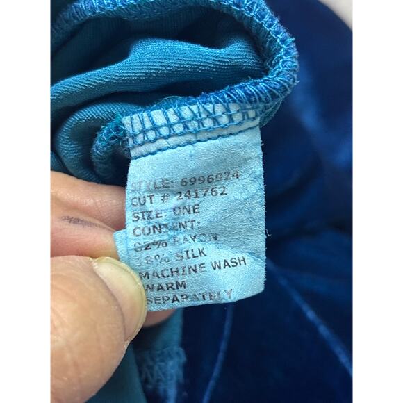 Cut Loose Blue Velvet Oversized Tunic Top Size One Rayon Silk Relaxed Fit - Picture 8 of 9